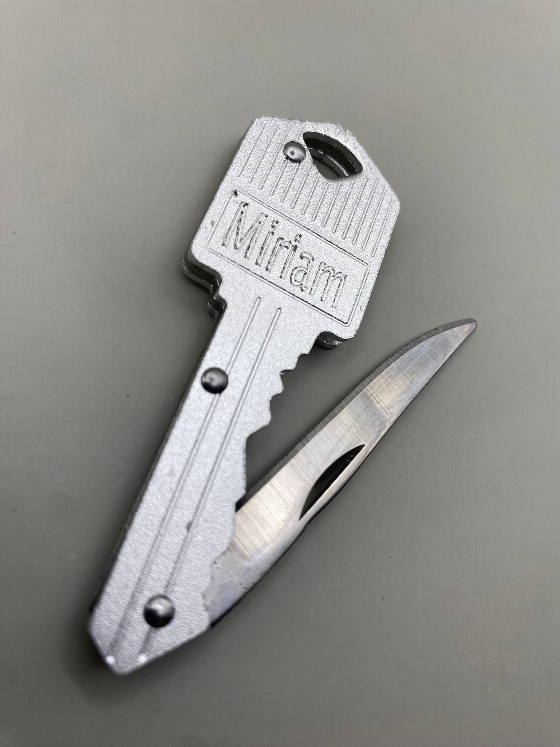 Classic mini folding pocket knife keychain – ThatBlade